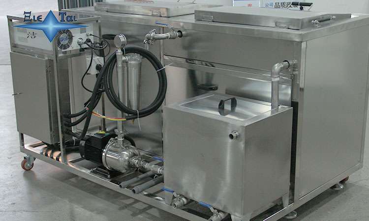 大型超聲波清洗機(jī)如何徹底清除工件深處油污銹跡？潔泰定制化解決方案解析