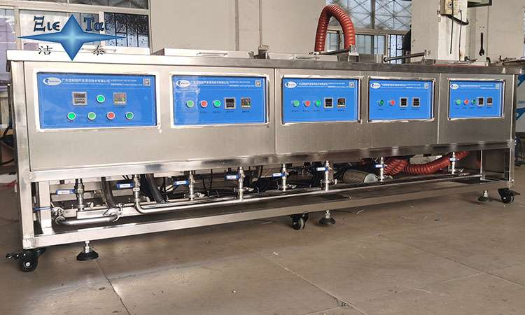 把臟零件丟進(jìn)水里，為什么自己就變干凈了？——潔泰超聲波清洗機(jī)揭秘